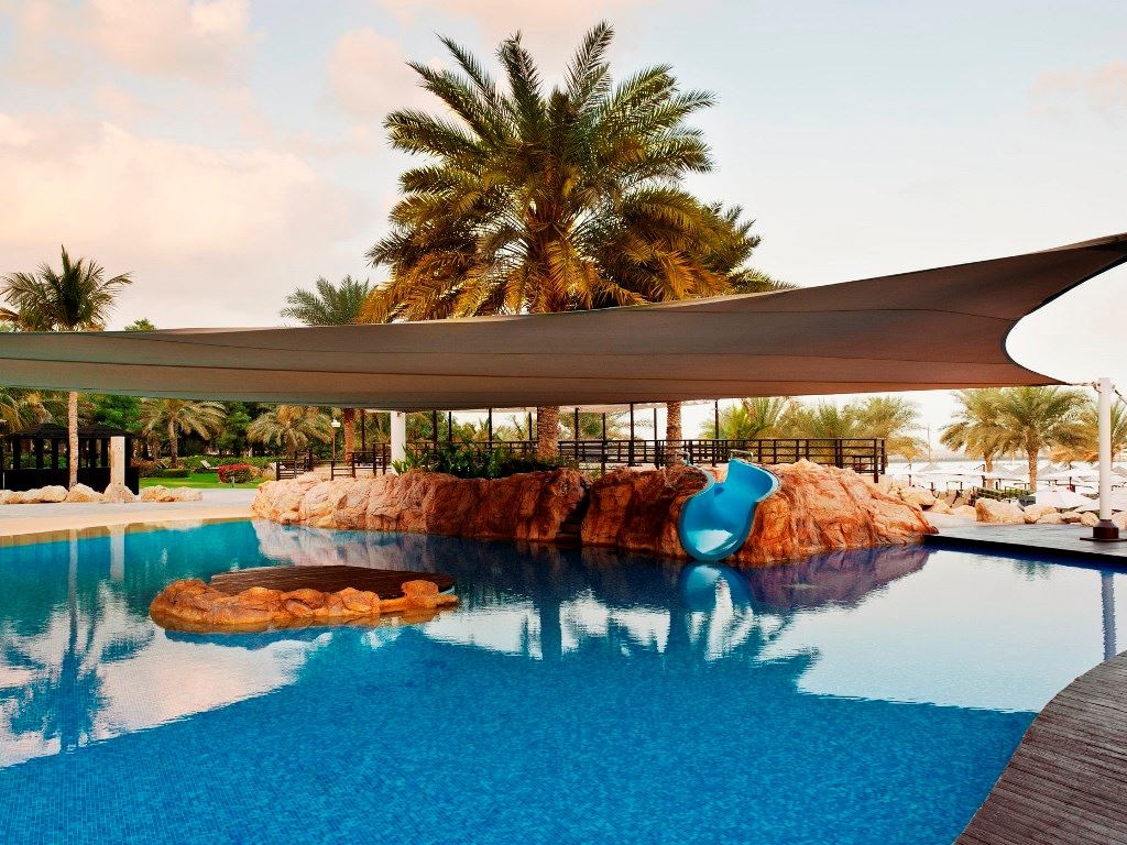 pools-outdoor-childrens-pool