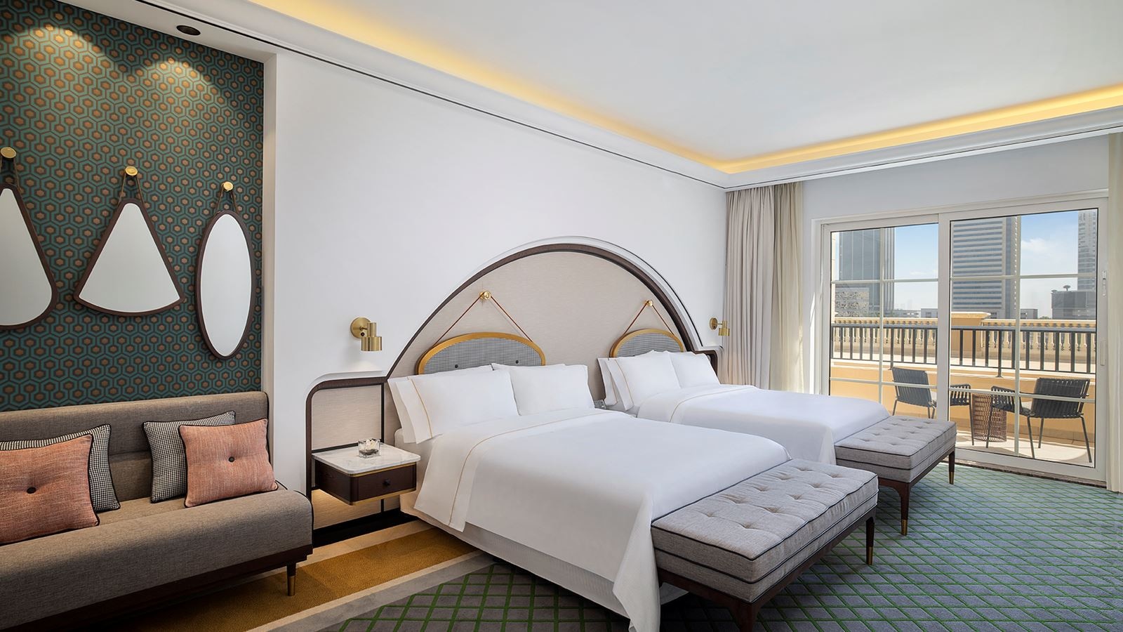 rooms-westin-club-room-skyline