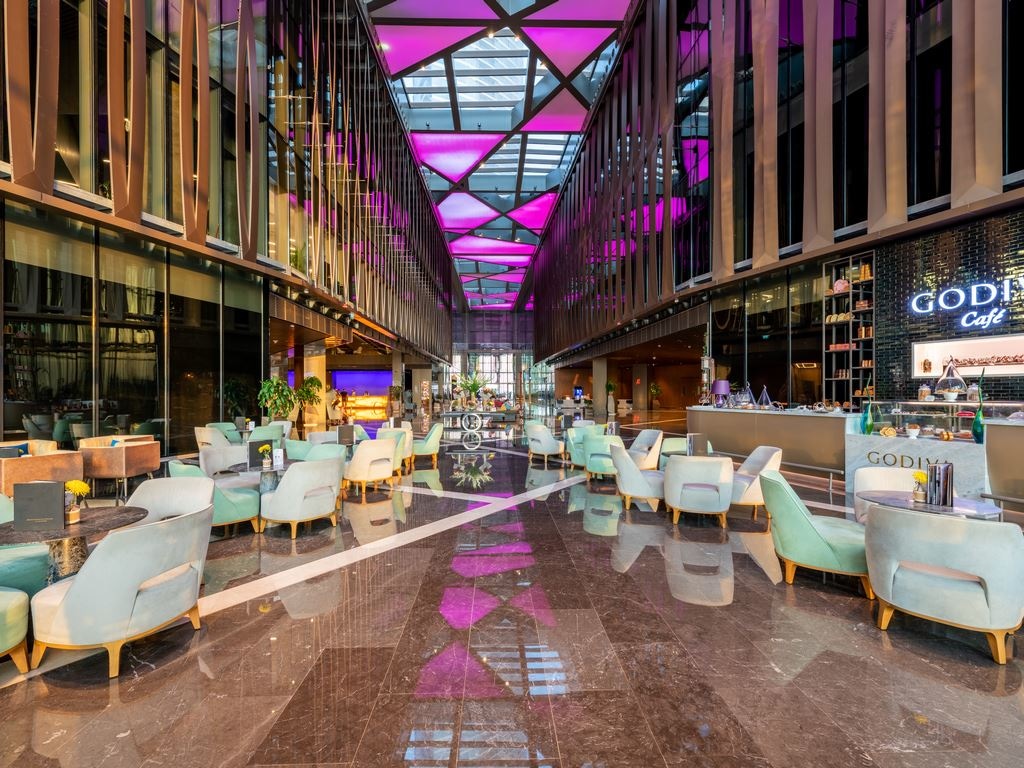 restaurants-godiva-cafe