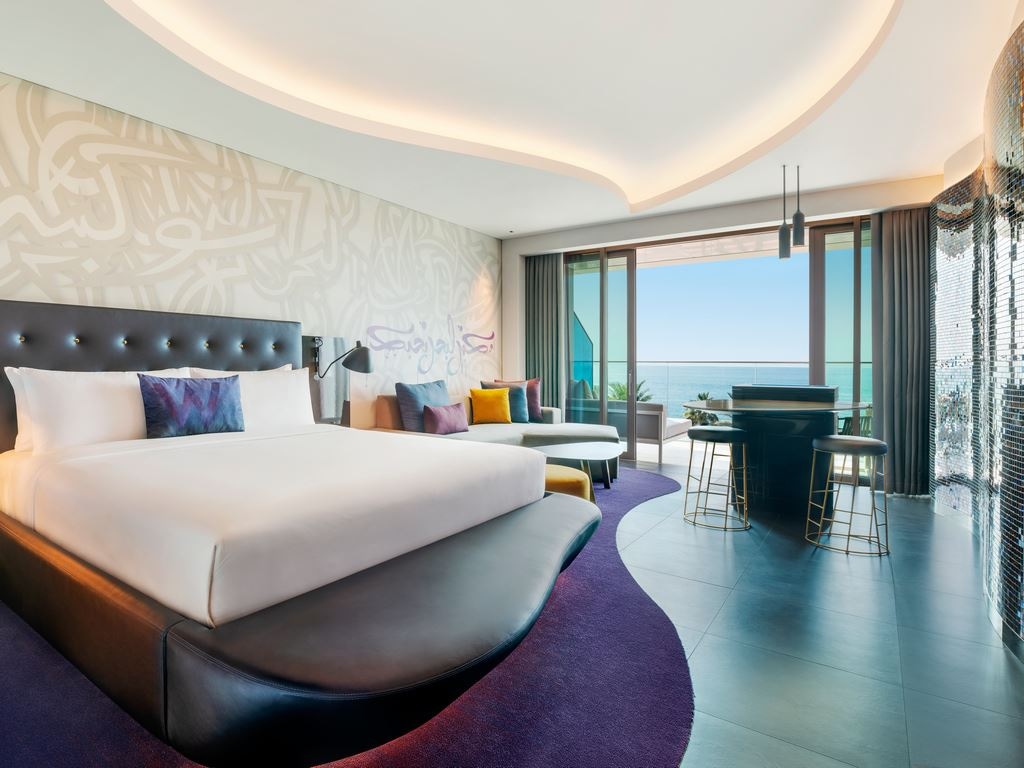 rooms-fabulous-room-king