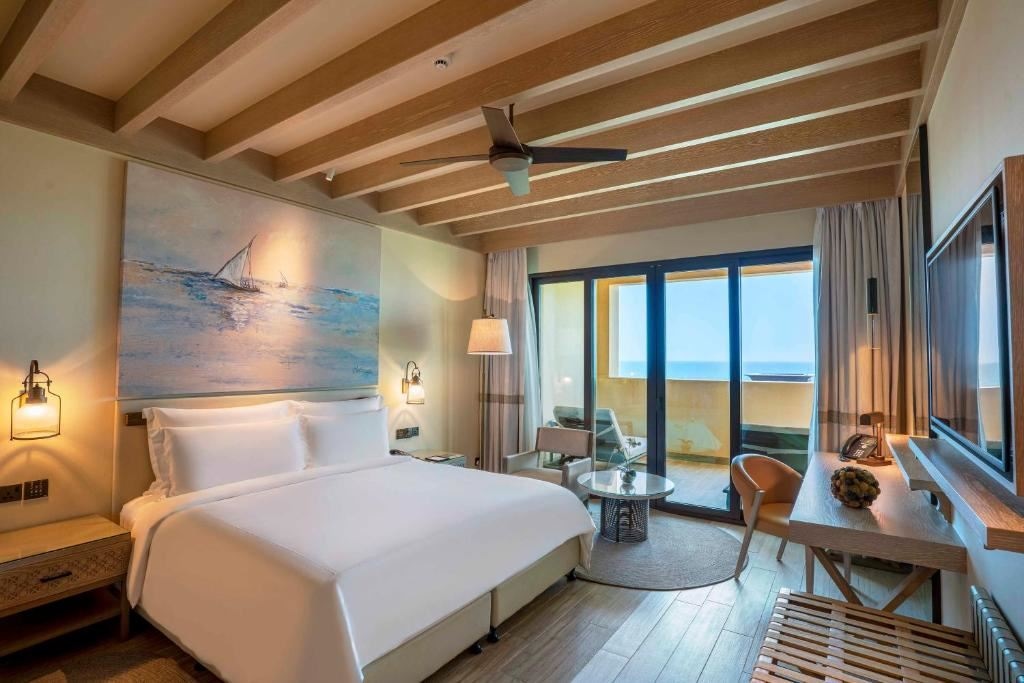 rooms-two-bedroom-sea-view-suite