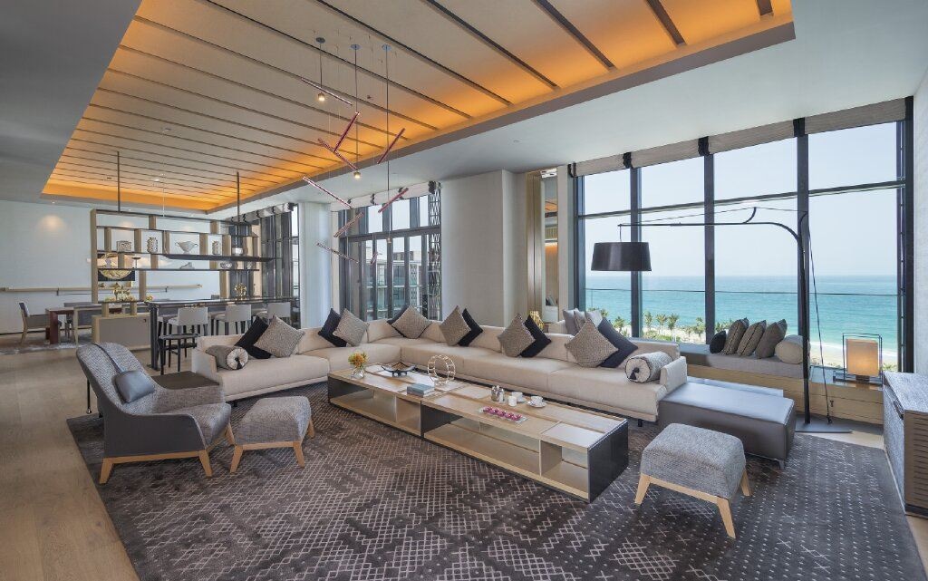 rooms-harmony-3bedroom-oceanfront-royal-suite