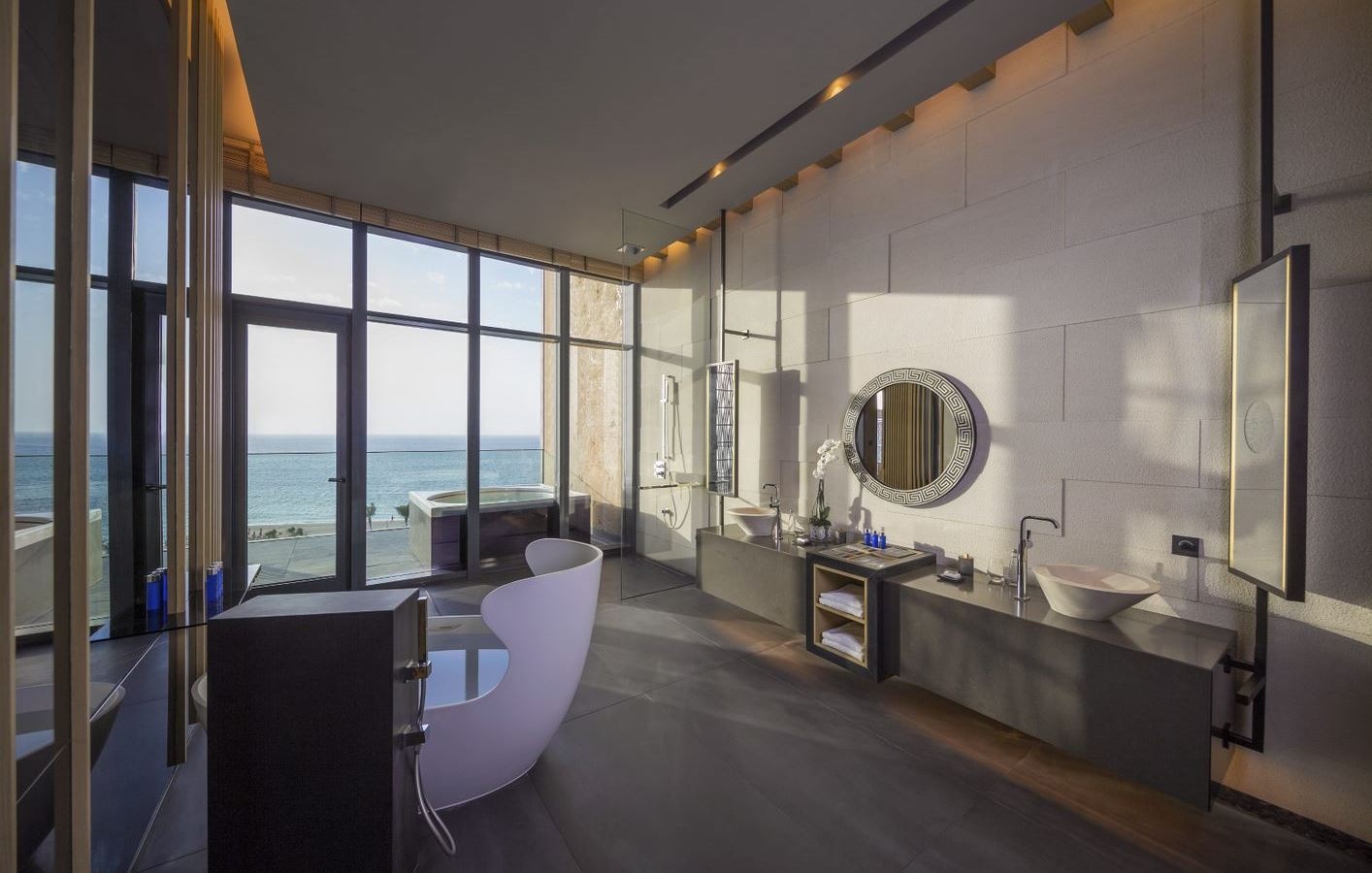 rooms-harmony-3bedroom-oceanfront-royal-suite