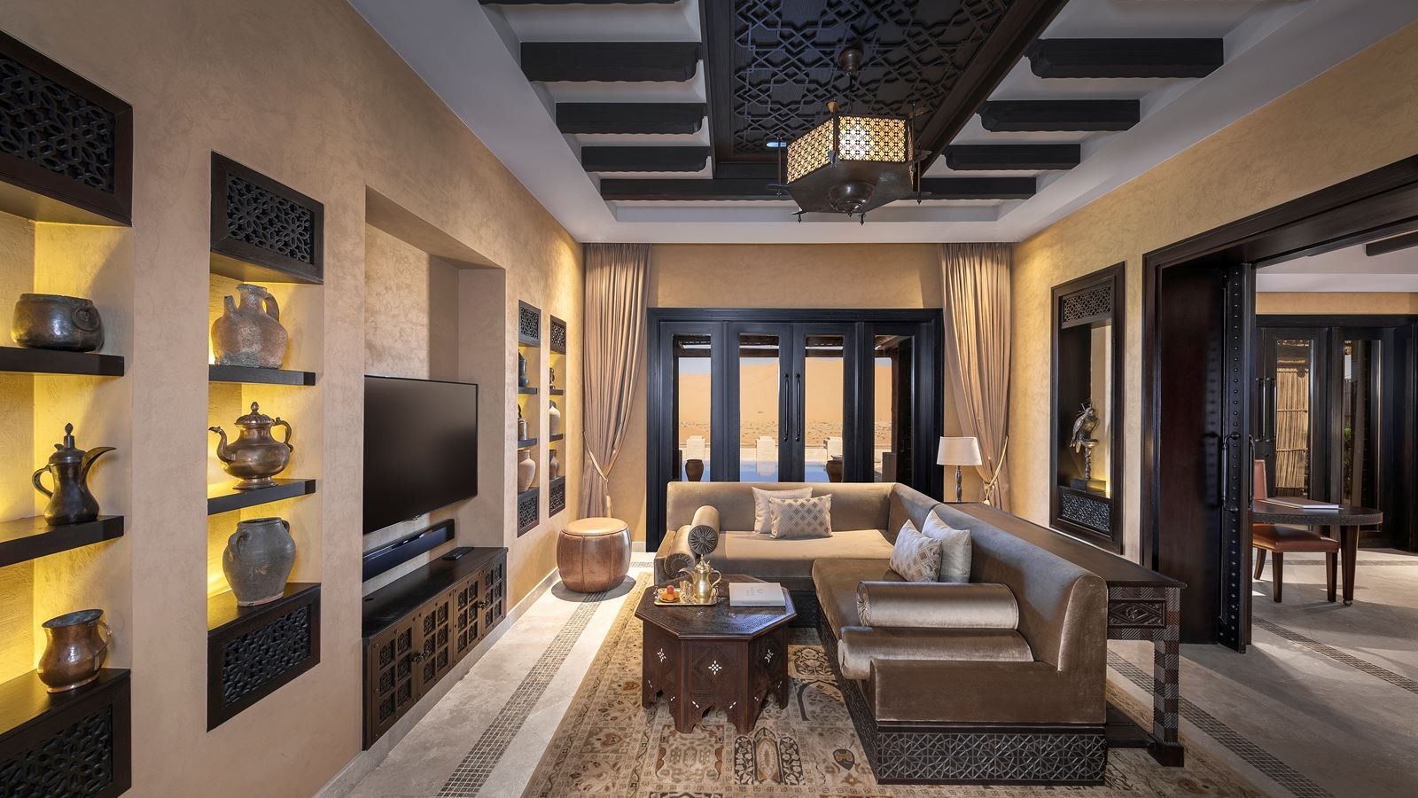 rooms-royal-pavilion-pool-villa