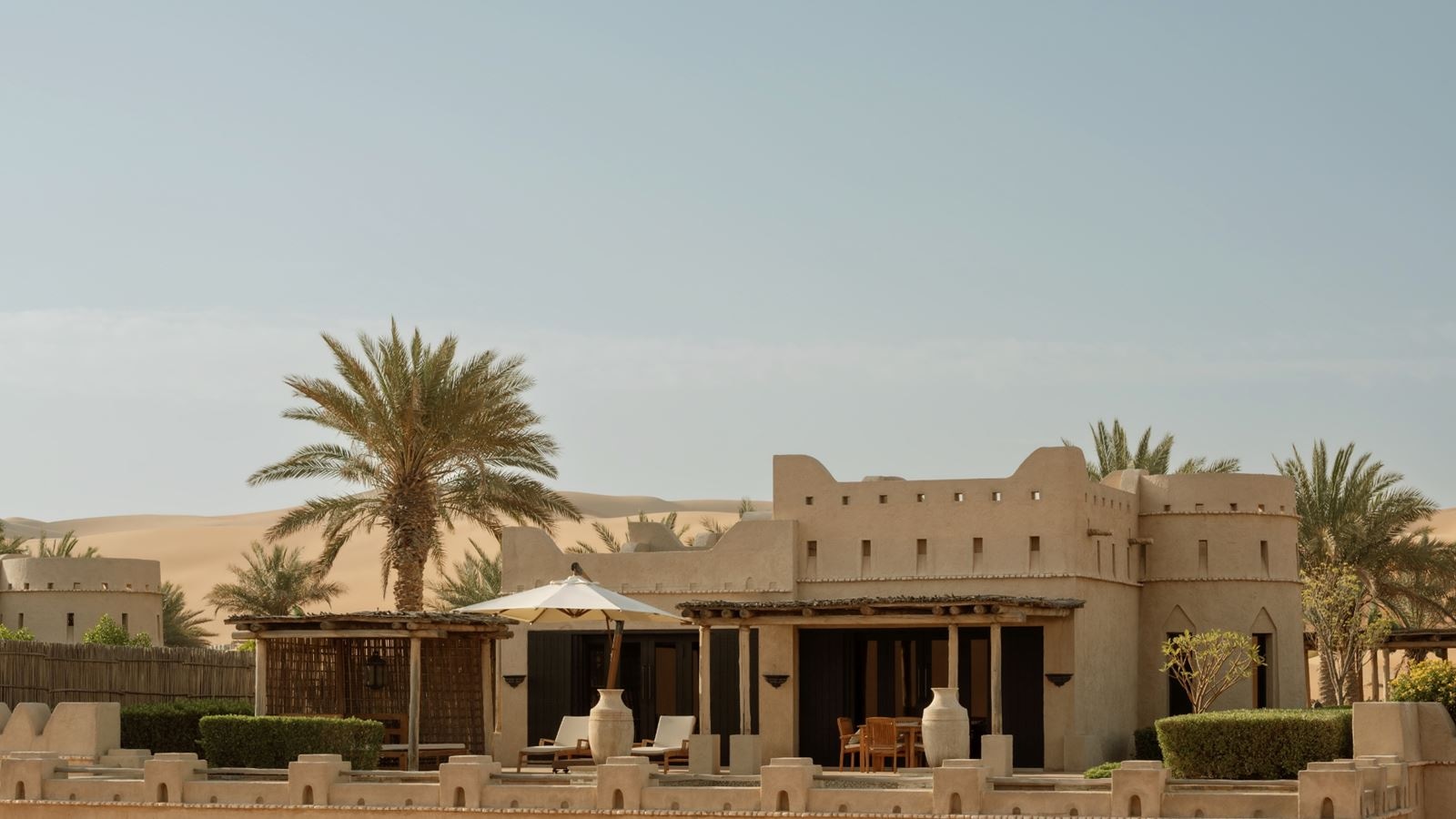 rooms-one-bedroom-anantara-pool-villa