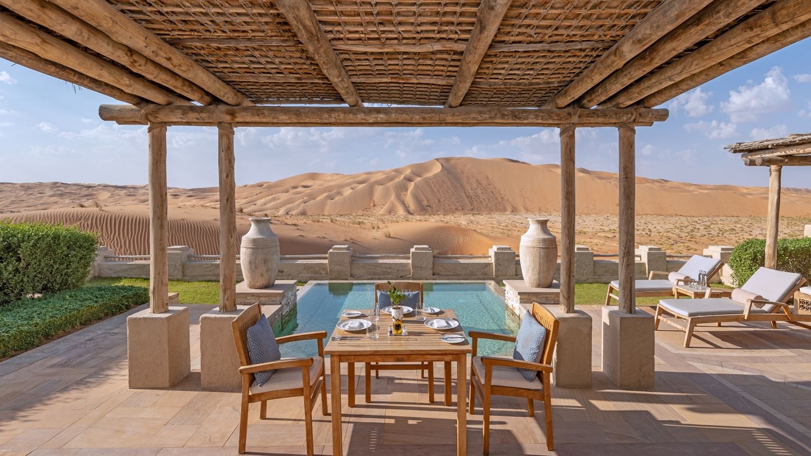 rooms-one-bedroom-anantara-pool-villa