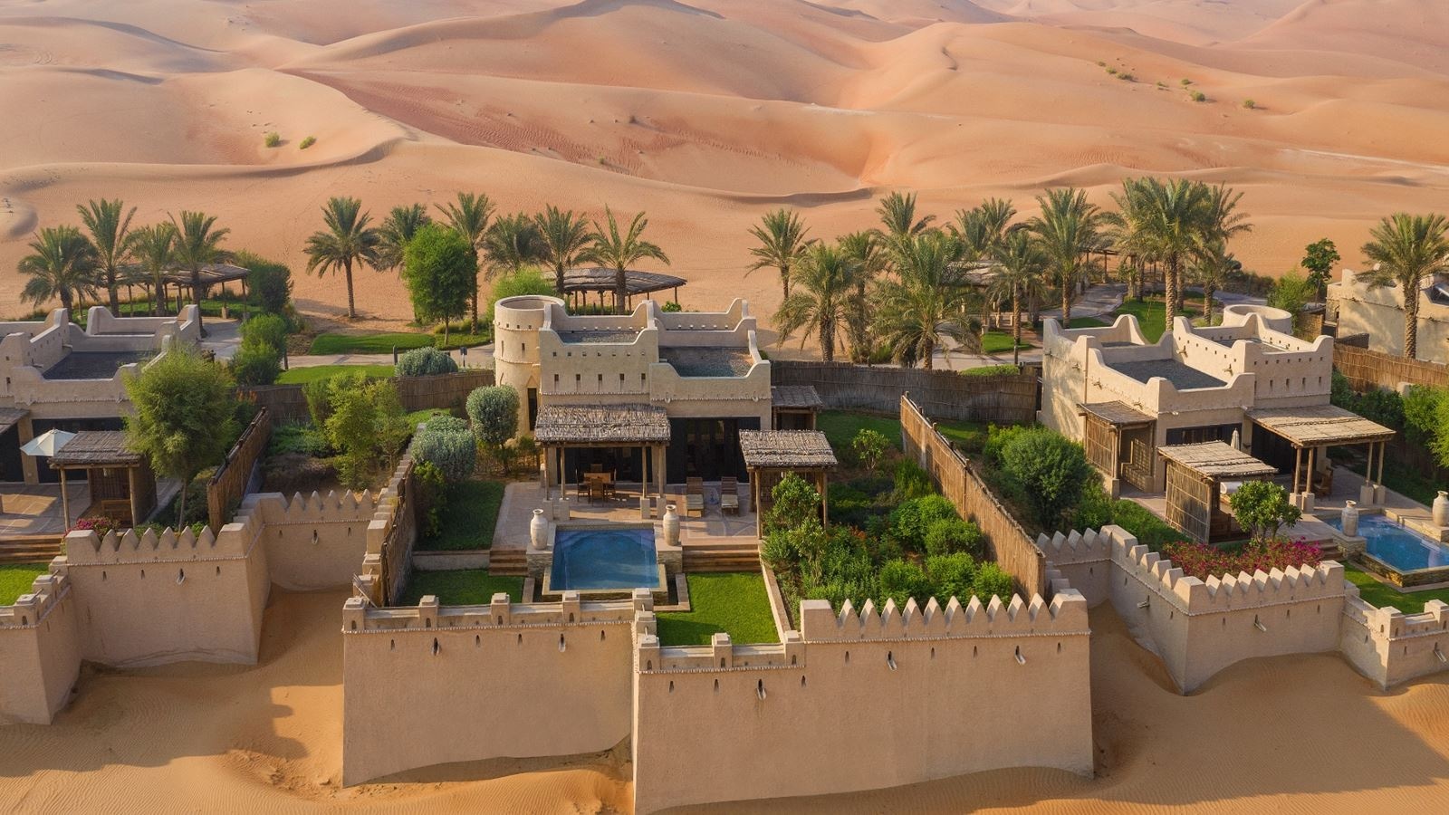 rooms-one-bedroom-anantara-pool-villa