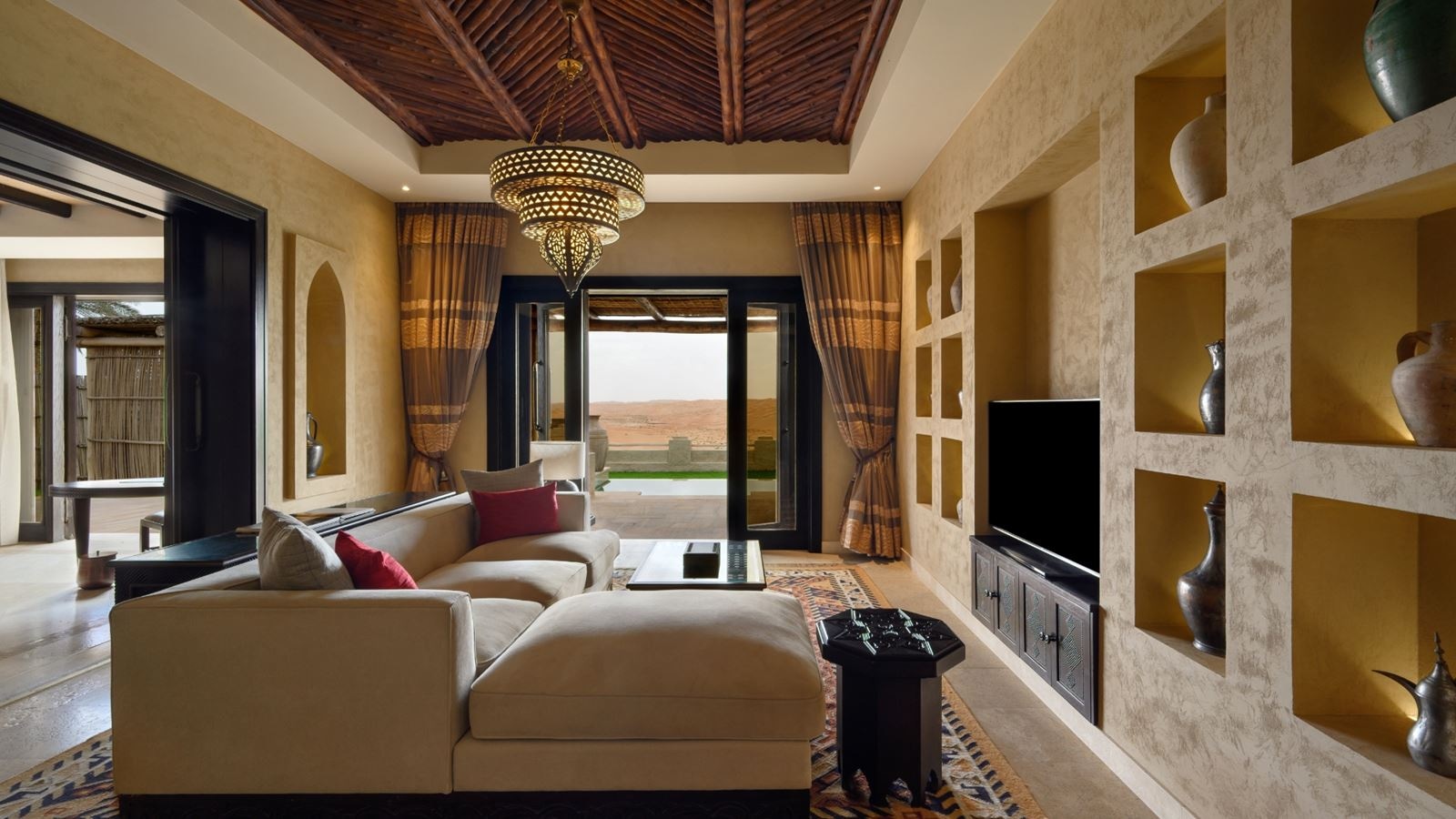 rooms-one-bedroom-anantara-pool-villa