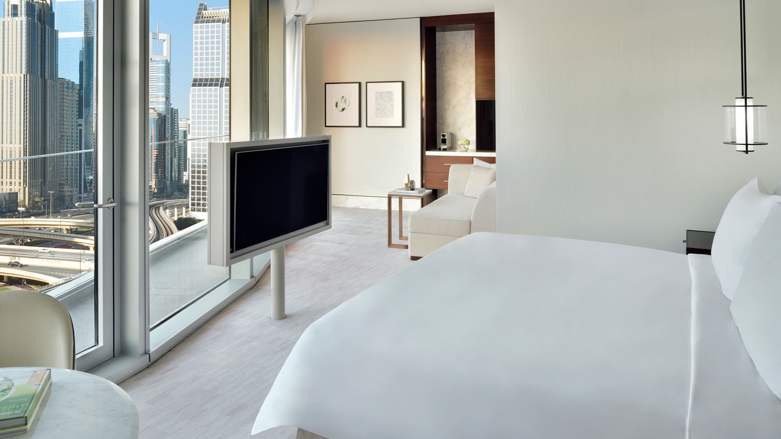 rooms-premier-room-king