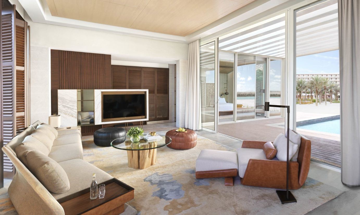 rooms-beachfront-private-pool-club-villa