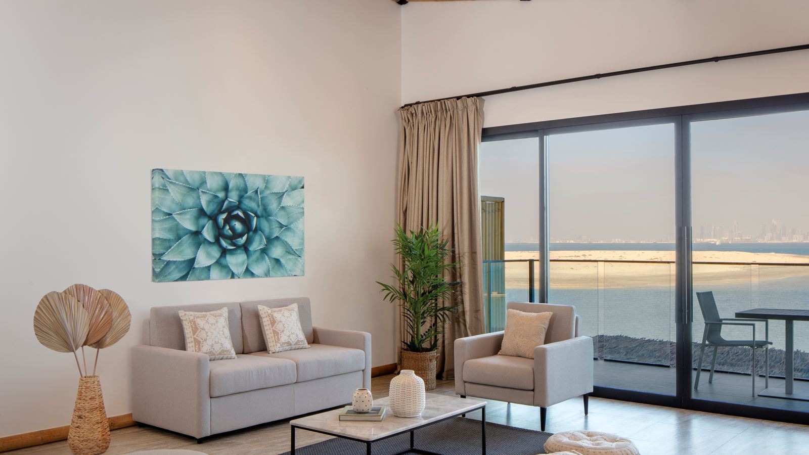 rooms-junior-ocean-view-suite