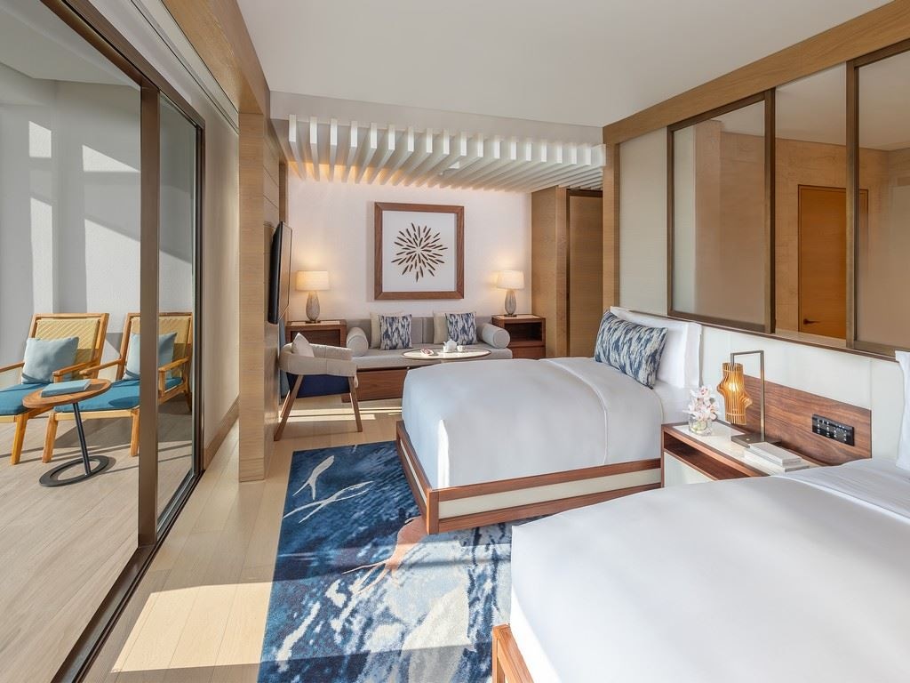 rooms-premier-garden-terrace-room