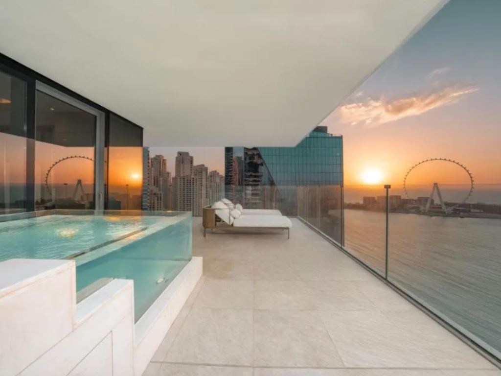 rooms-four-bedroom-residence-with-pools