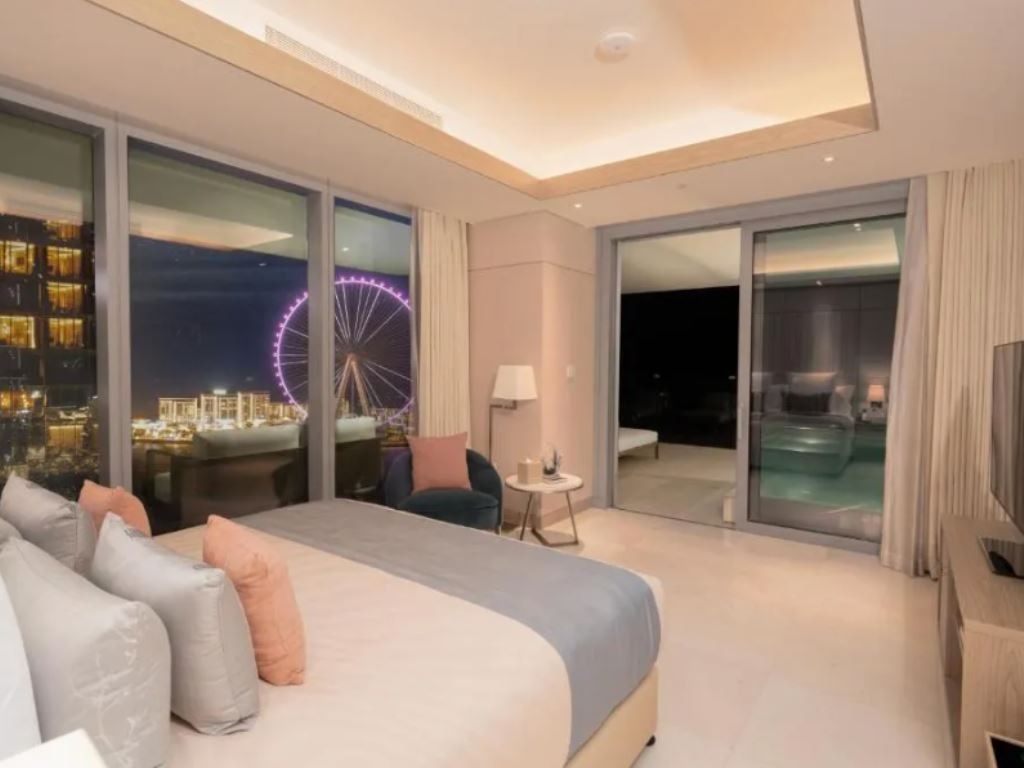 rooms-four-bedroom-residence-with-pools