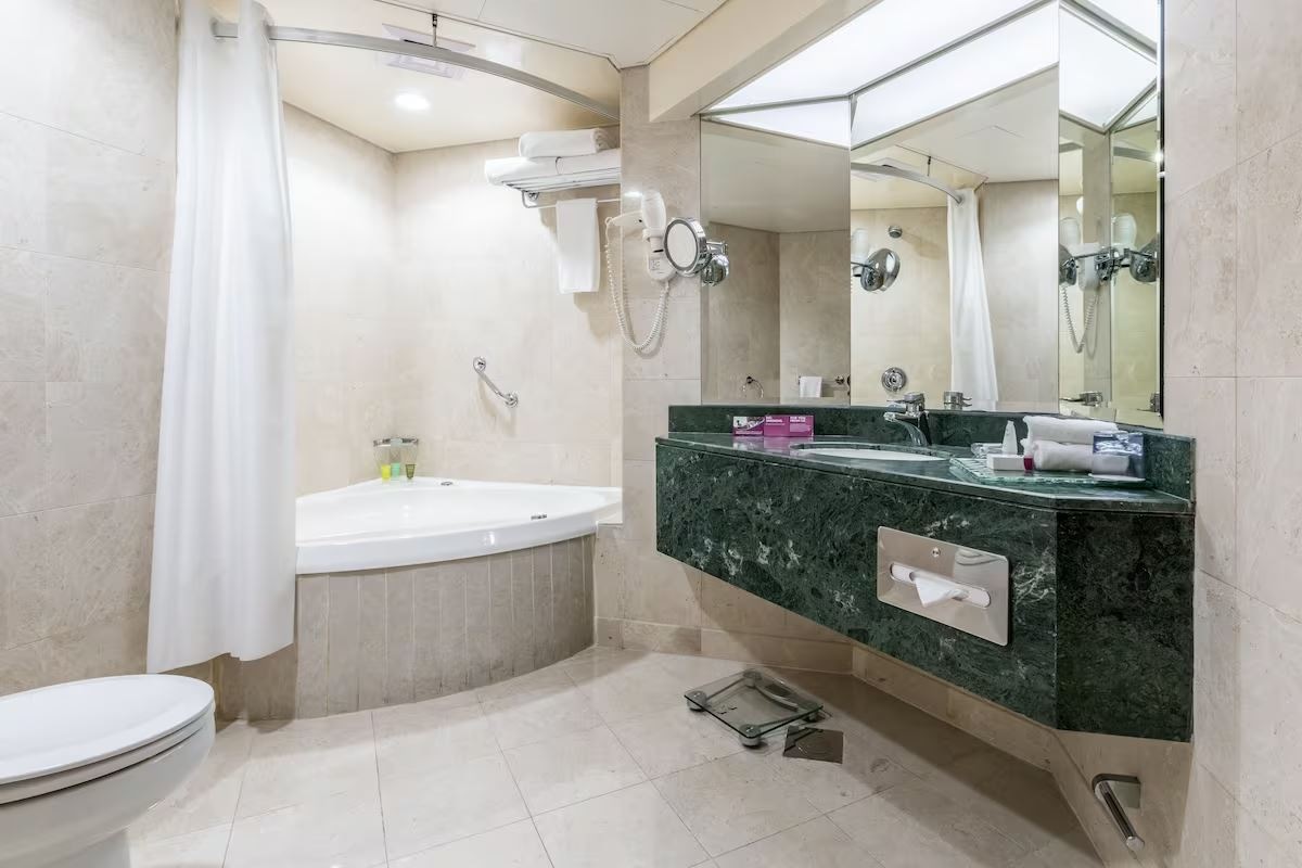 rooms-executive-suite