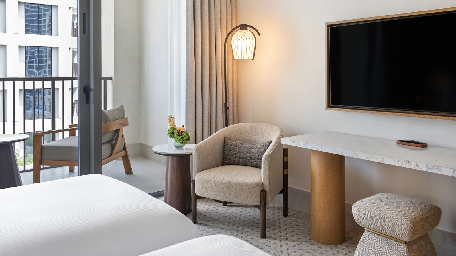 rooms-deluxe-room-twin