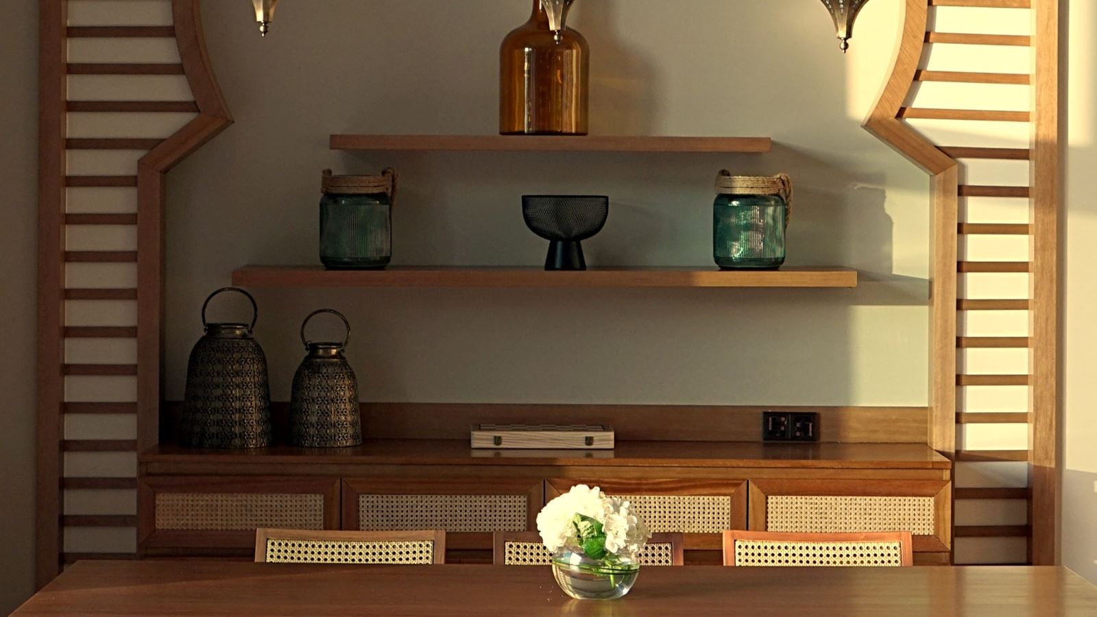 restaurants-in-villa-dinning