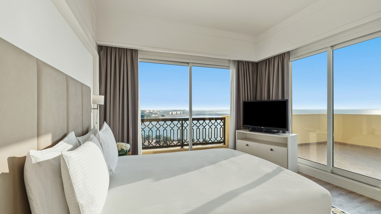 rooms-three-bedroom-king-suite