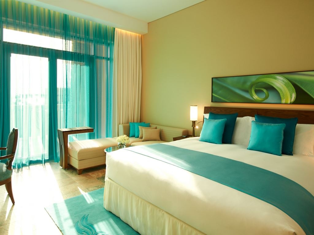 rooms-luxury-sea-view-room
