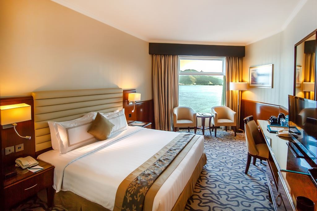 rooms-premium-sea-view-room