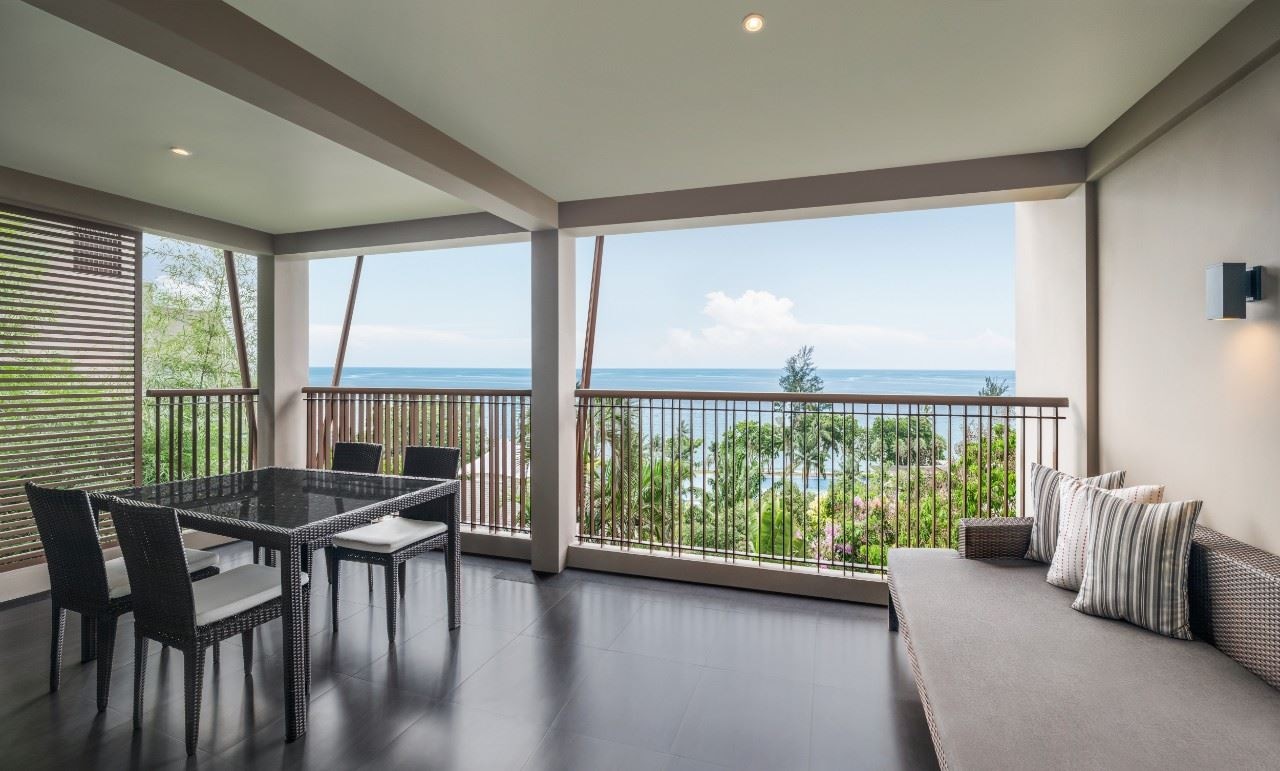 rooms-two-bedroom-regency-suite-with-ocean-view