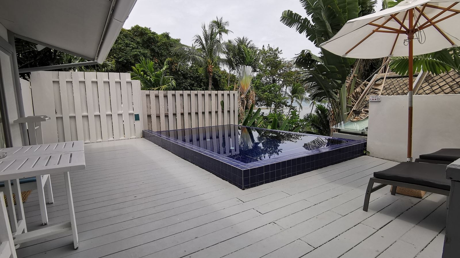 rooms-premium-deluxe-private-pool