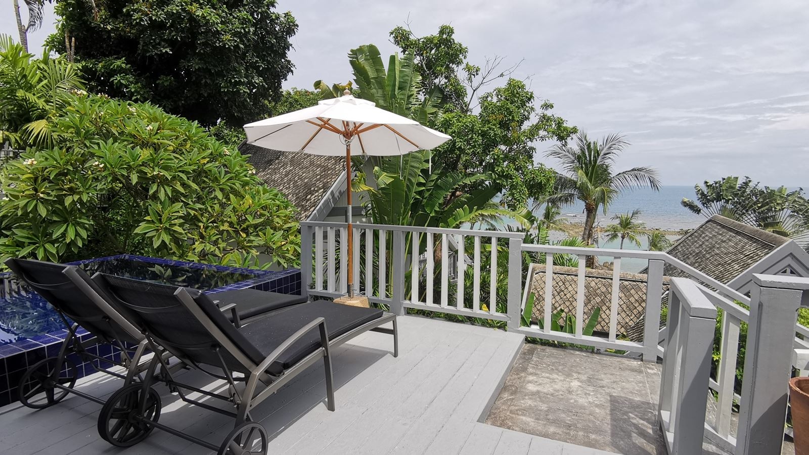 rooms-premium-deluxe-private-pool