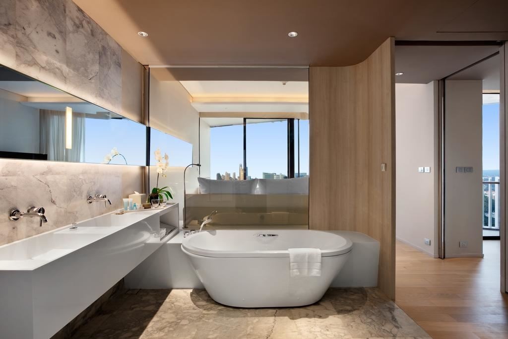 rooms-king-ocean-suite