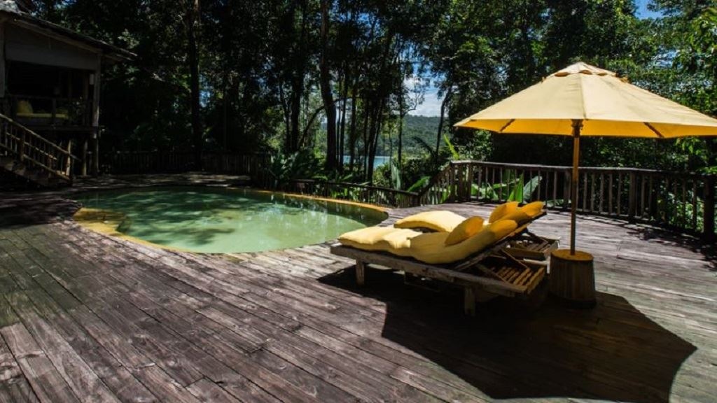 rooms-bayview-pool-villa-suite