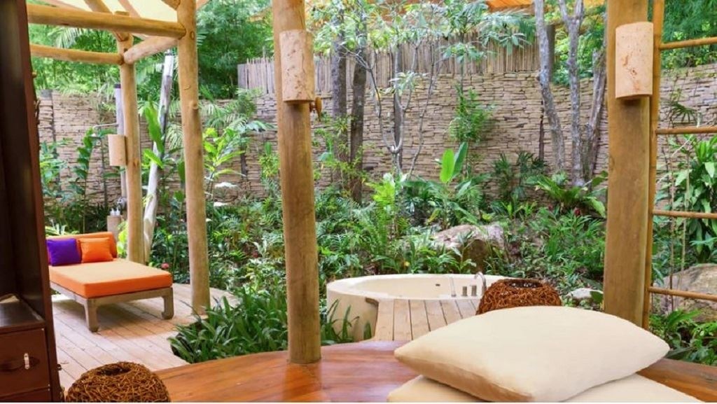 rooms-3-bedroom-beach-pool-reserve