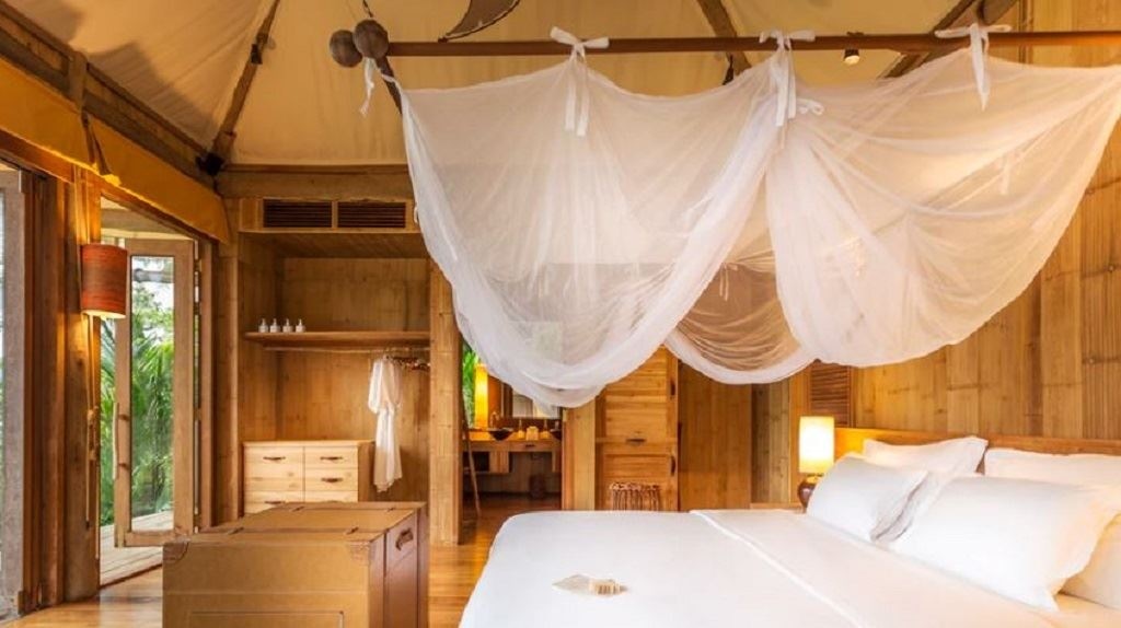 rooms-3-bedroom-beach-pool-reserve