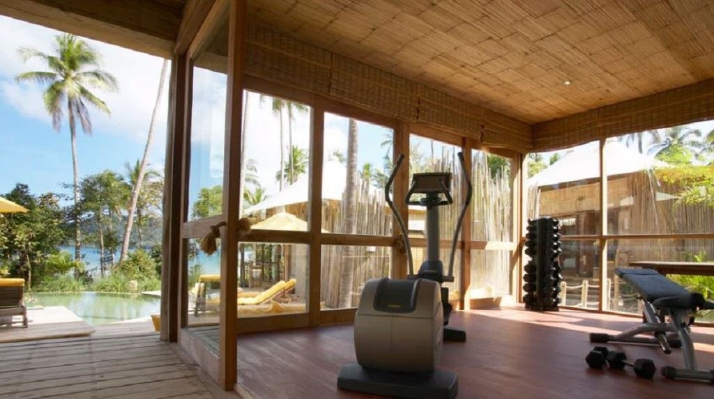 rooms-5-bedroom-beach-pool-reserve