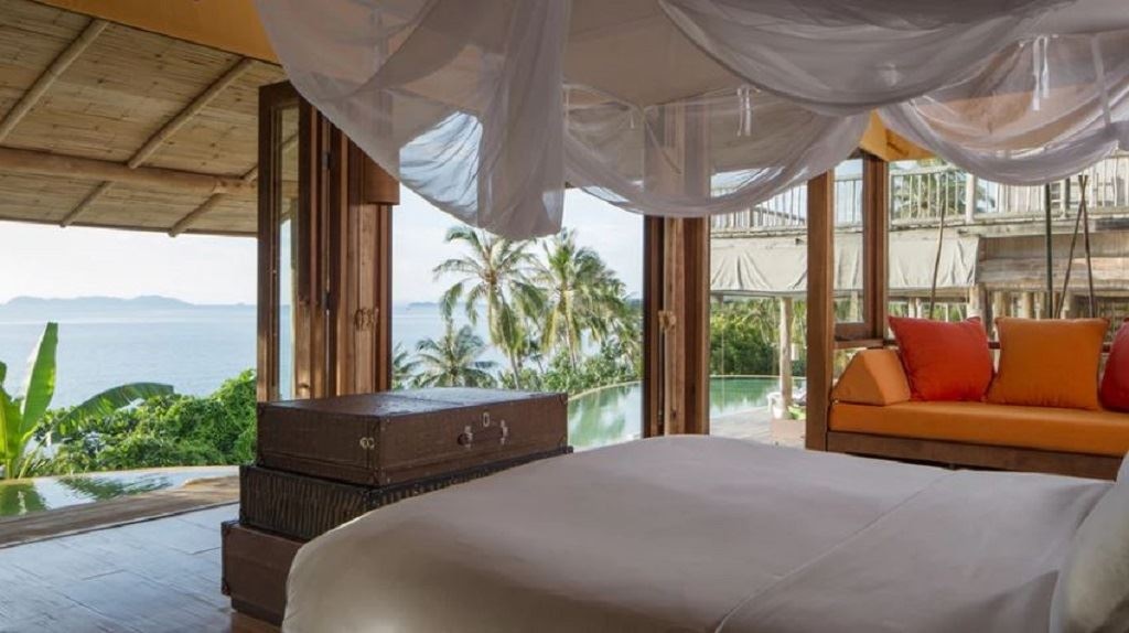 rooms-6-bedroom-sunset-ocean-view-pool-reserve