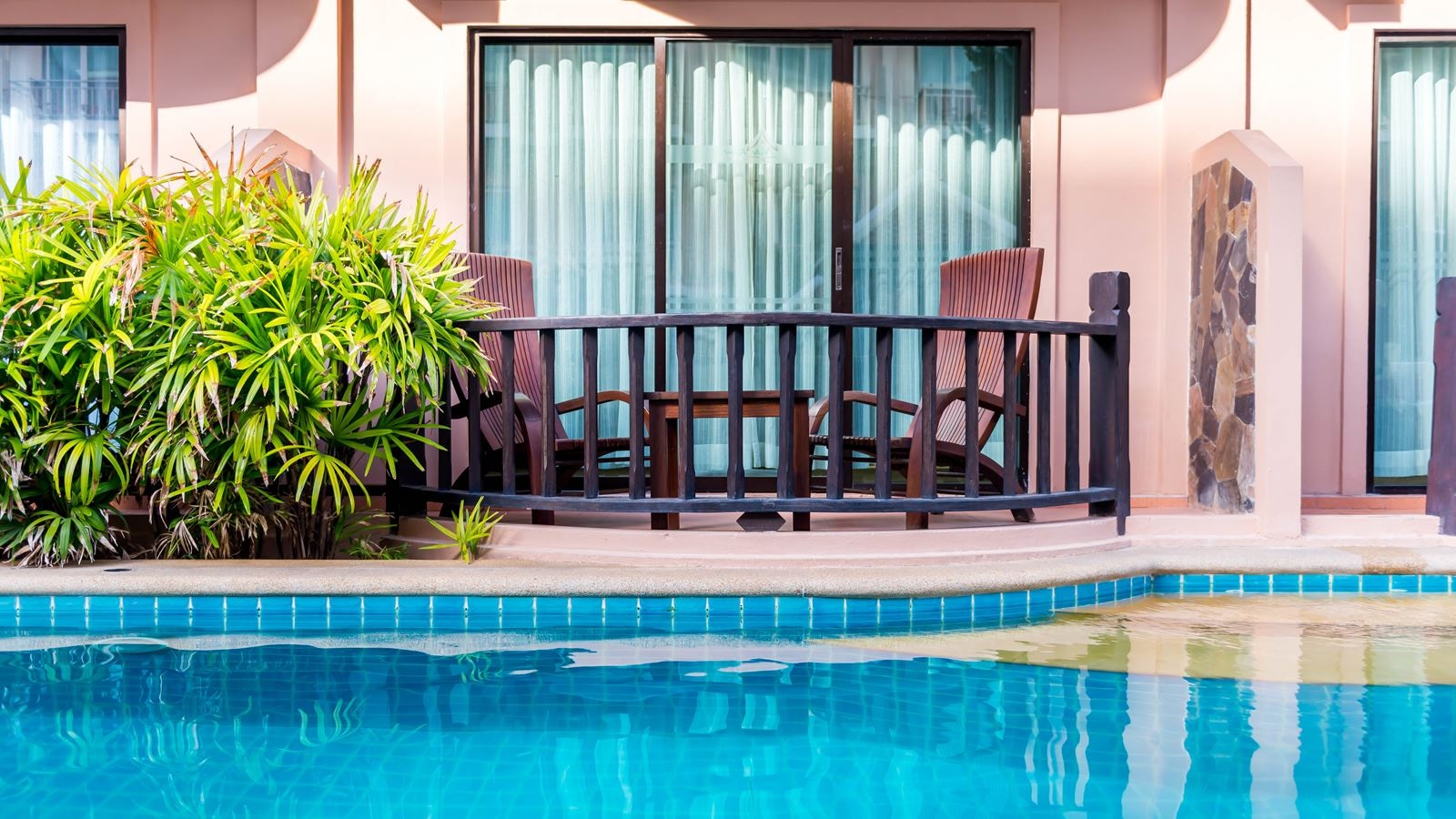 rooms-gran-deluxe-pool-access