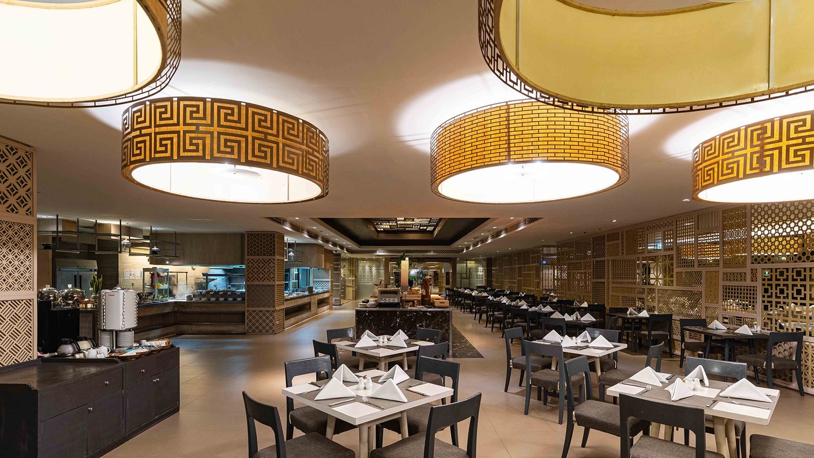 restaurants-bualuang-restaurant