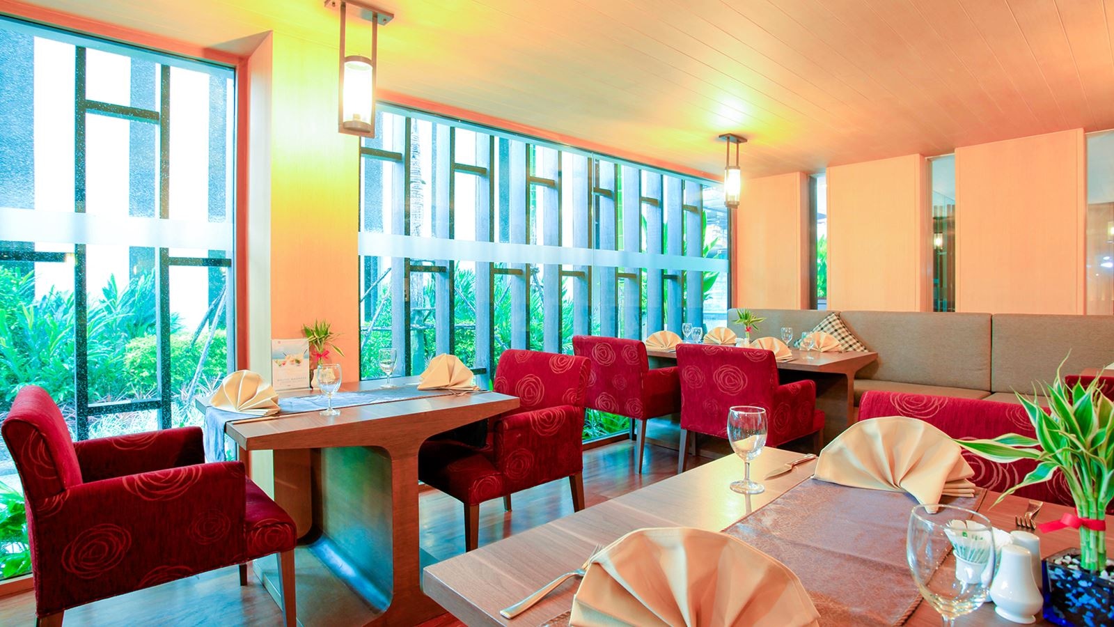 restaurants-sunset-restaurant