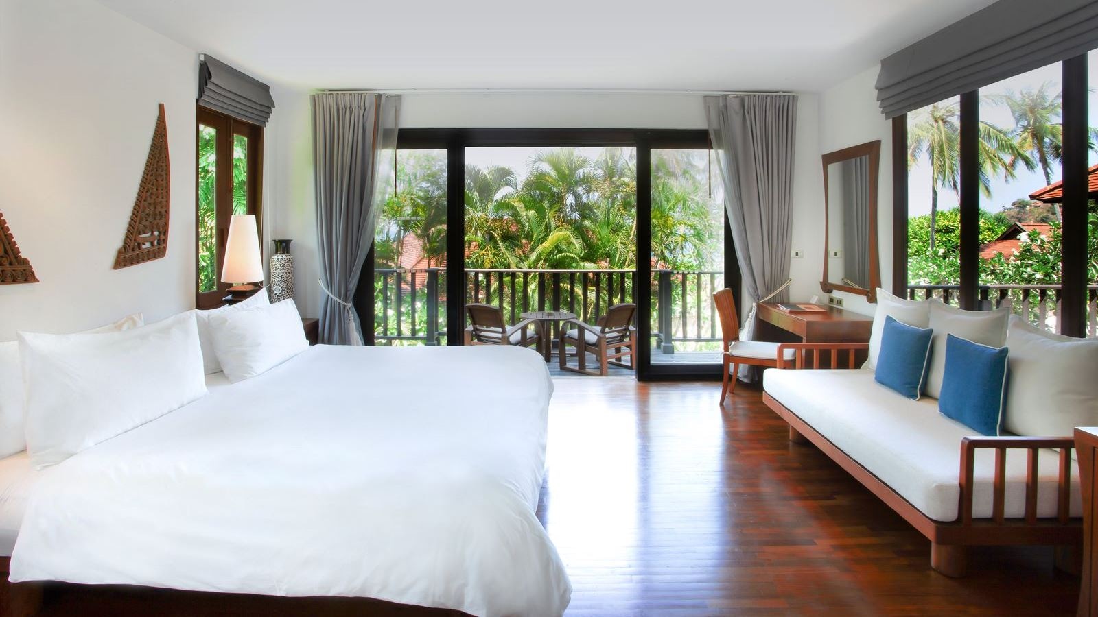 rooms-pavilion-suite-one-bedroom-with-garden-view