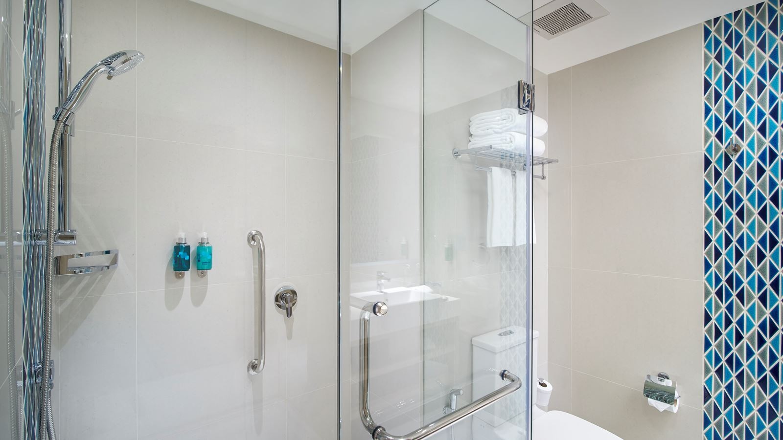 rooms-deluxe-ocean-view