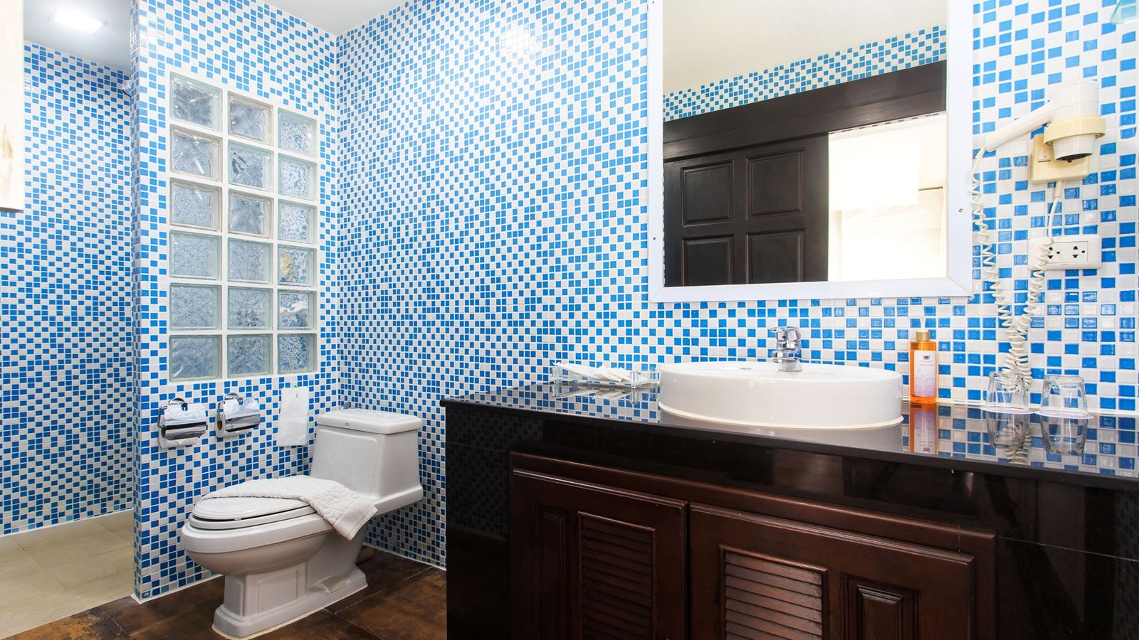 rooms-beach-front-pool-villa