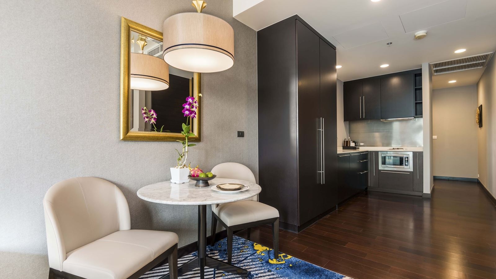 rooms-grand-deluxe-city-view