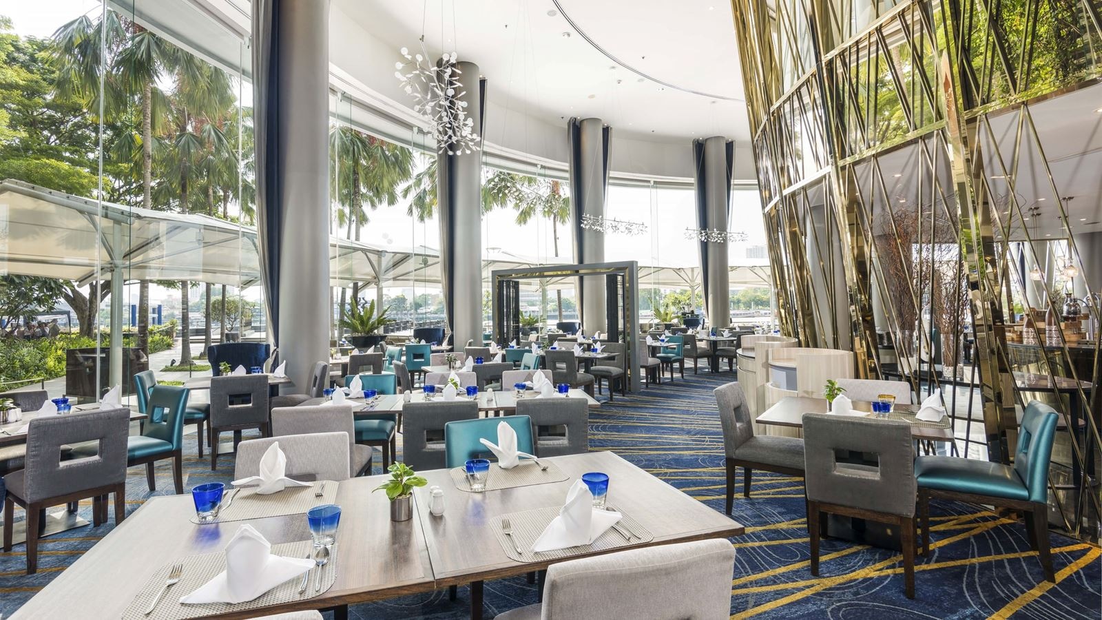 restaurants-river-barge-restaurant