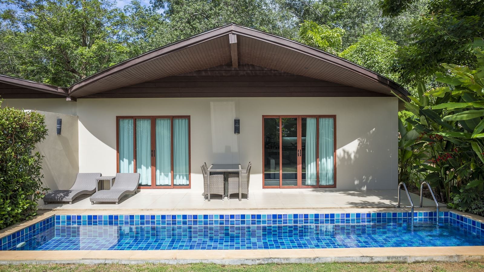 rooms-two-bedroom-garden-view-pool-villa