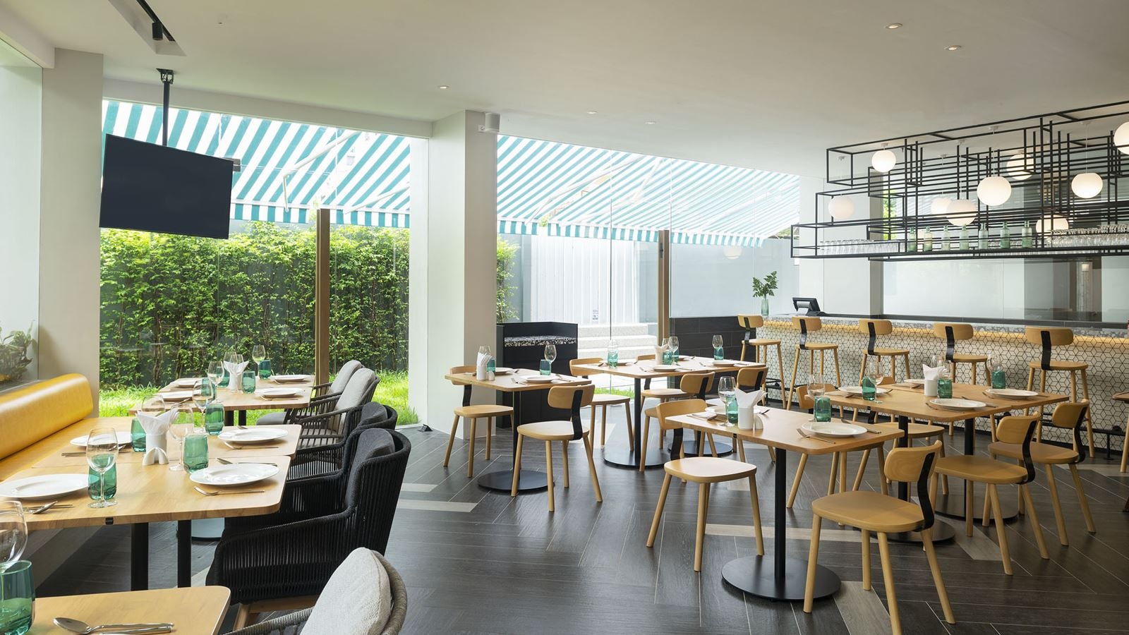 restaurants-360-restaurant