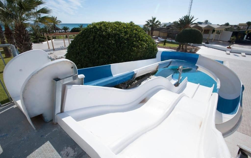 water-park-water-park