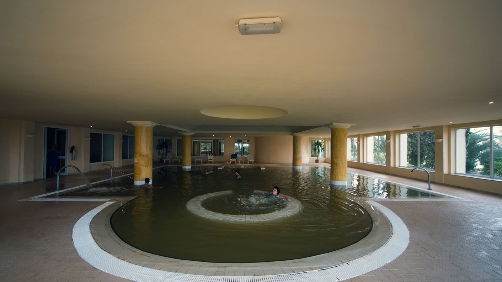 pools-indoor-pool