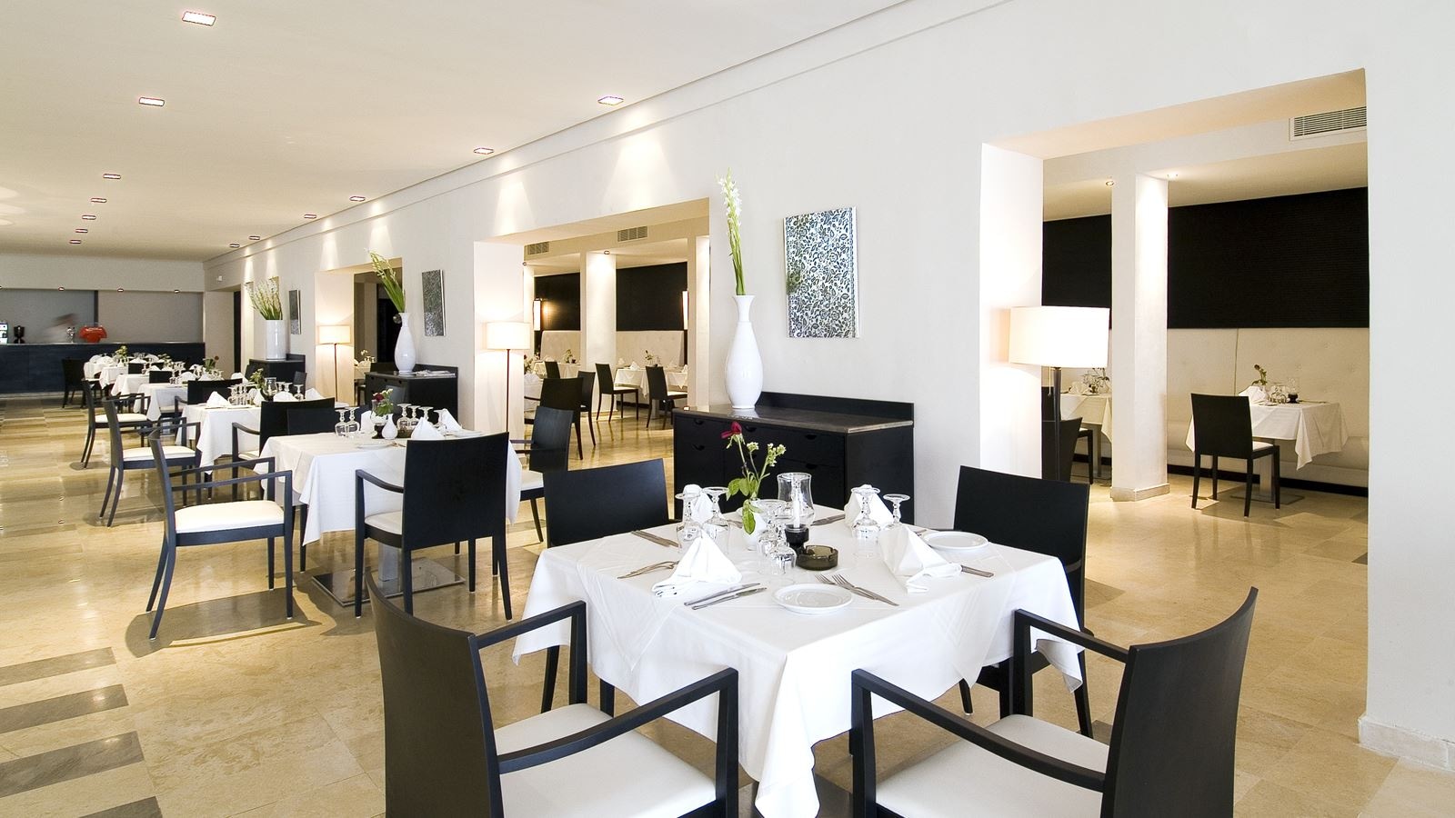 restaurants-albahr-restorant