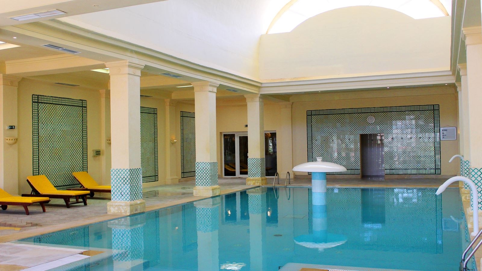 pools-indoor-pool