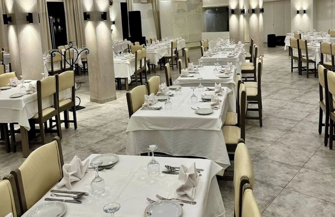 restaurants-restaurants