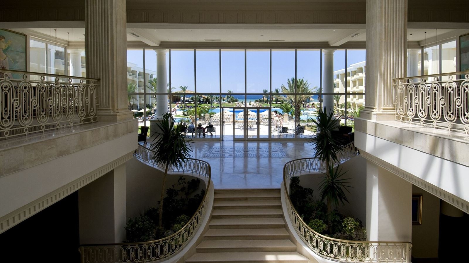 general-main-building