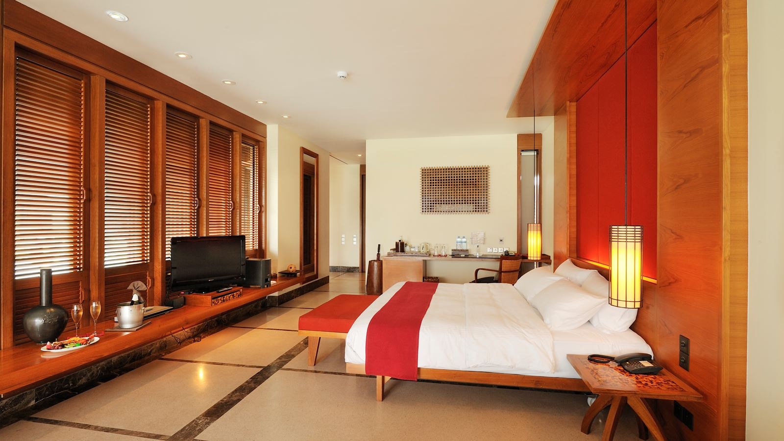 rooms-water-villa